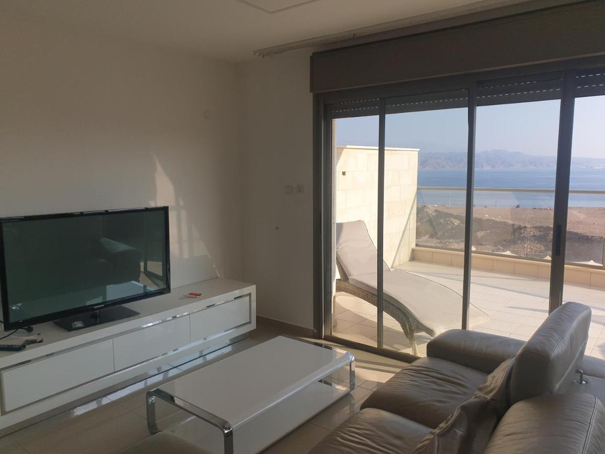 Luxury Exclusive Top Class Apartment On The Sea With Best Sea View And Jacuzzi רק למשפחות !!!! Eilat Buitenkant foto