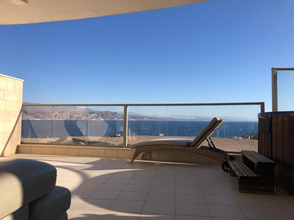 Luxury Exclusive Top Class Apartment On The Sea With Best Sea View And Jacuzzi רק למשפחות !!!! Eilat Buitenkant foto