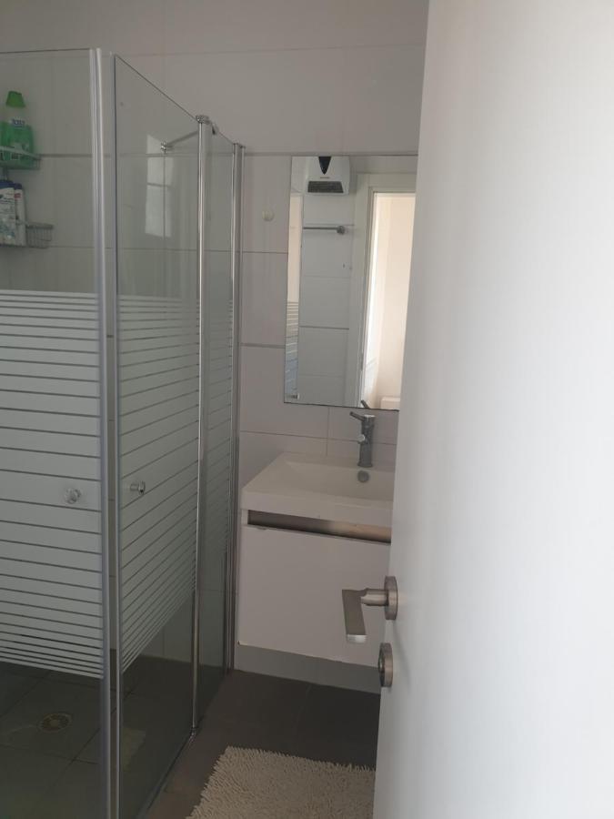 Luxury Exclusive Top Class Apartment On The Sea With Best Sea View And Jacuzzi רק למשפחות !!!! Eilat Buitenkant foto